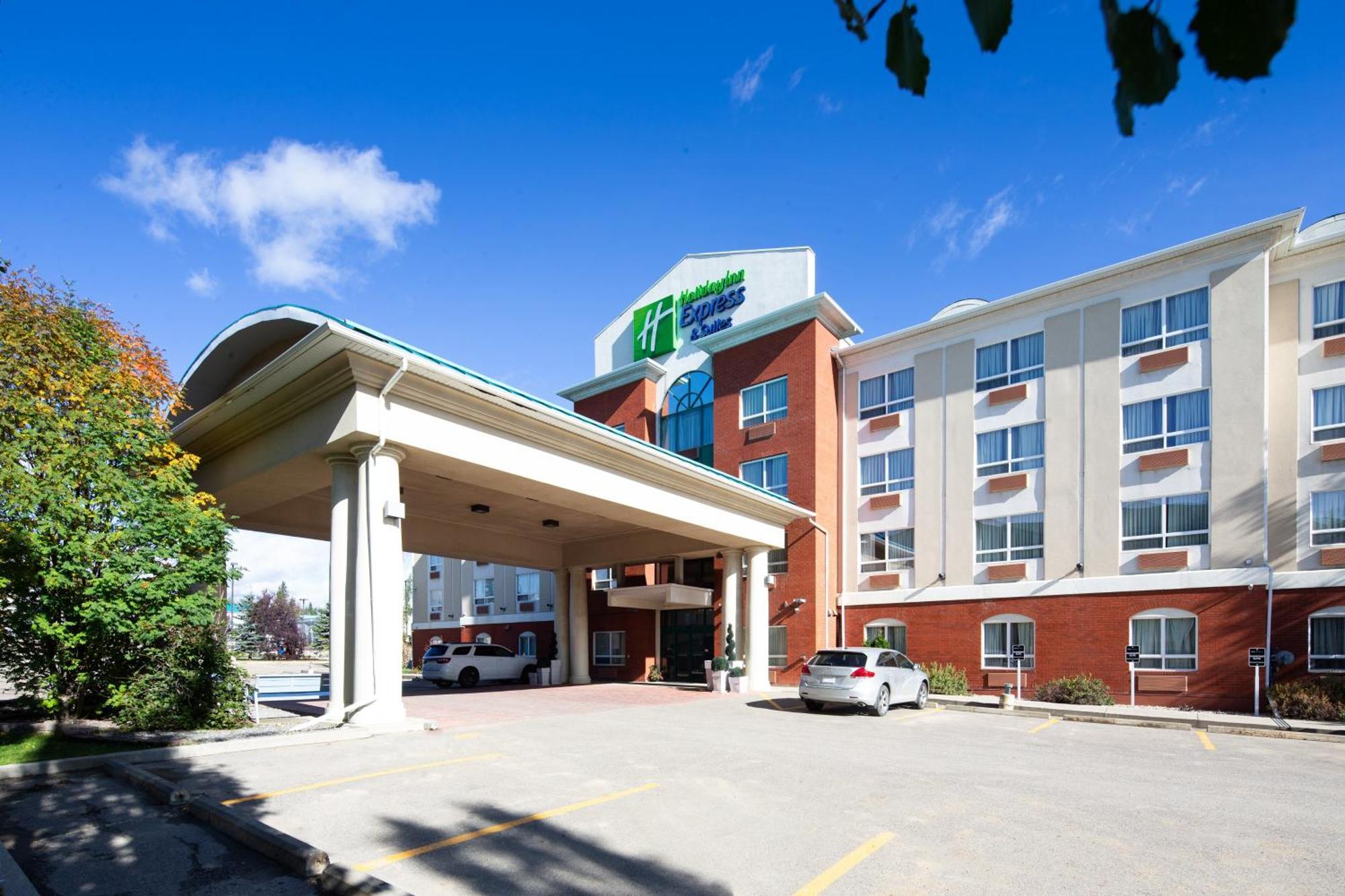 Holiday Inn Express Hotel & Suites Edson By Ihg Zewnętrze zdjęcie