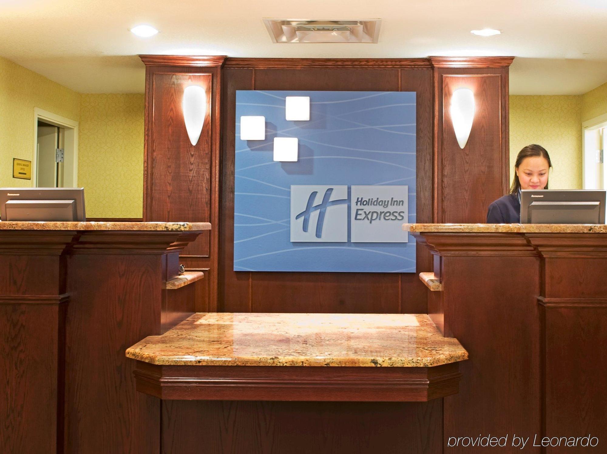 Holiday Inn Express Hotel & Suites Edson, An Ihg Hotel Wnętrze zdjęcie