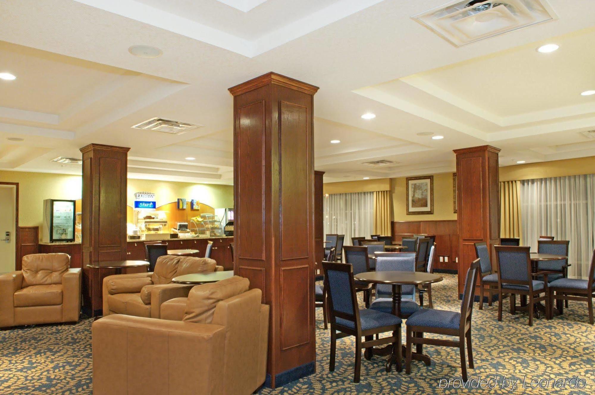 Holiday Inn Express Hotel & Suites Edson By Ihg Restauracja zdjęcie
