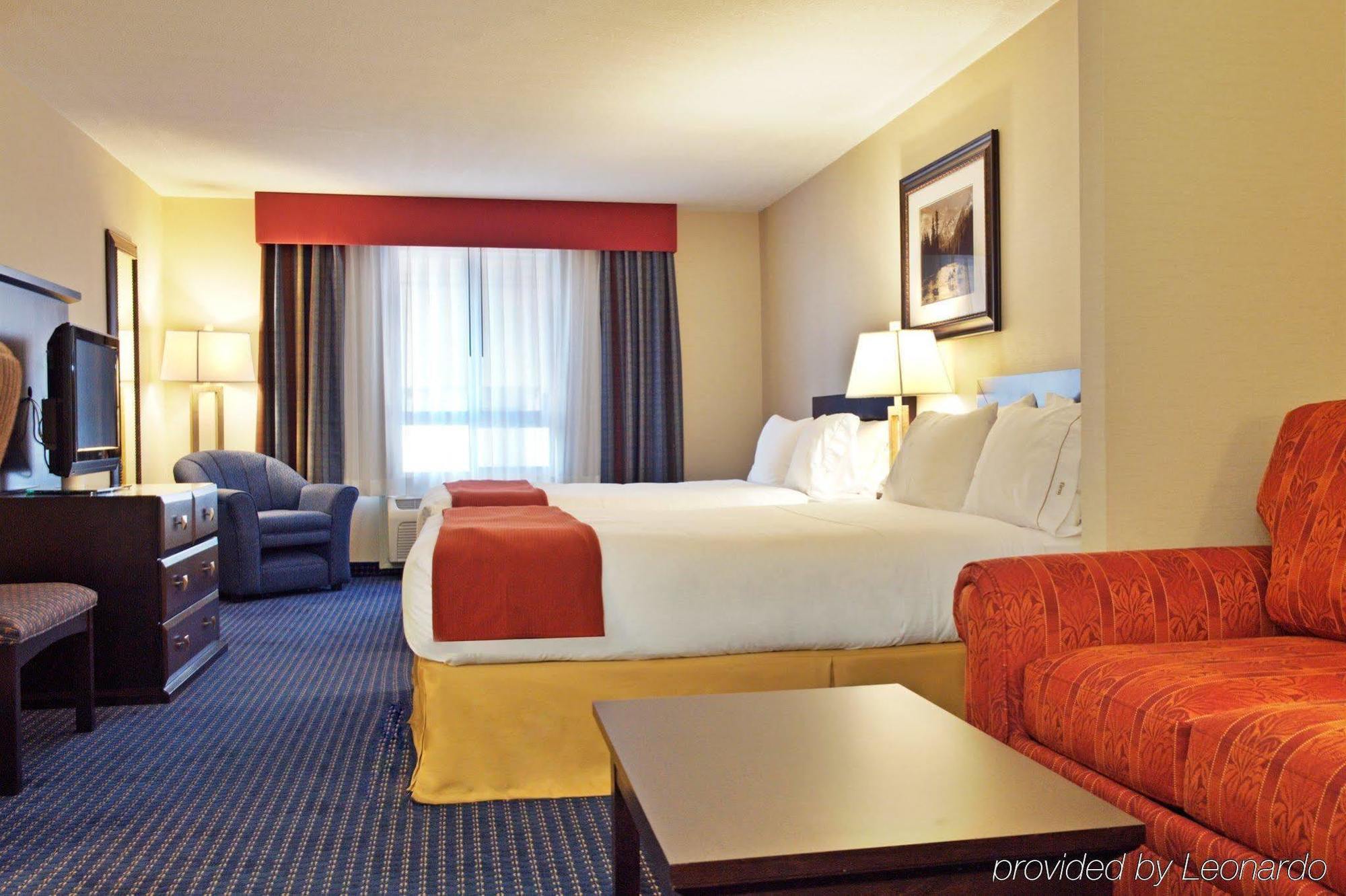 Holiday Inn Express Hotel & Suites Edson By Ihg Zewnętrze zdjęcie