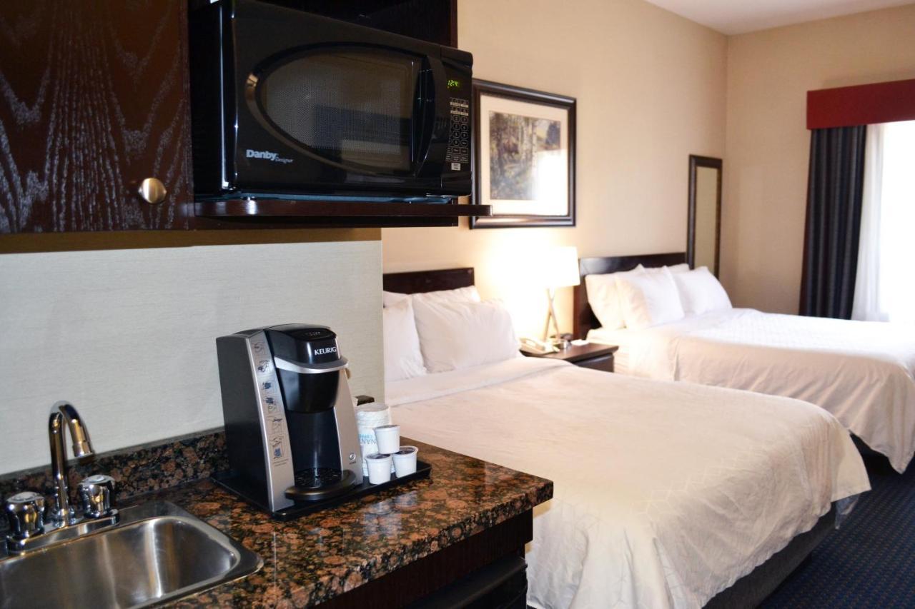 Holiday Inn Express Hotel & Suites Edson By Ihg Zewnętrze zdjęcie